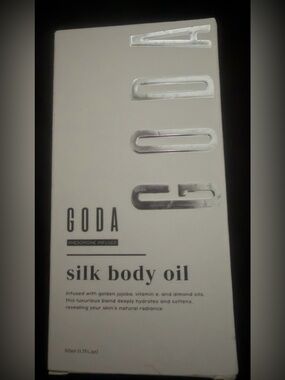 GODA Silk Body Oil